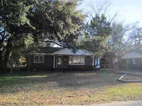 2914 Third St, Beaufort, SC 29902 photo 1