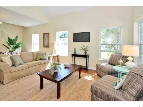23 Pine Forest Dr, Bluffton, SC 29910 photo 4