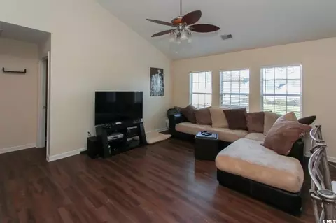 3 Wiregrass Way, Bluffton, SC 29910 photo 4