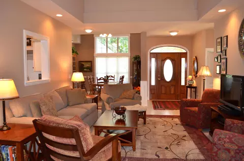 2 Coventry Ct, Bluffton, SC 29910 photo 3