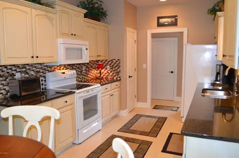 2 Coventry Ct, Bluffton, SC 29910 photo 7