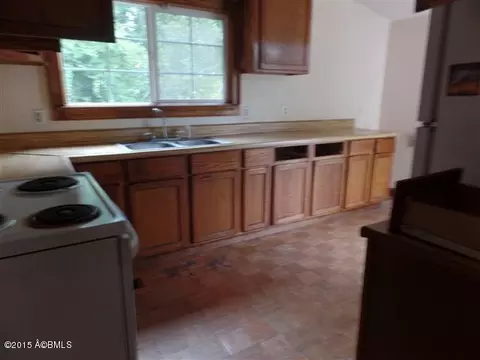 114 Colleton Loop Cmn, Walterboro, SC 29488 photo 9