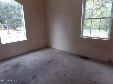 114 Colleton Loop Cmn, Walterboro, SC 29488 photo 5