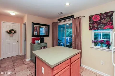 242 North Cir, Bluffton, SC 29910 photo 14