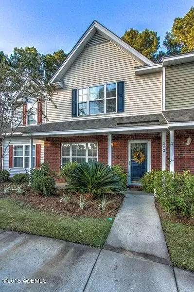 242 North Cir, Bluffton, SC 29910 photo 3