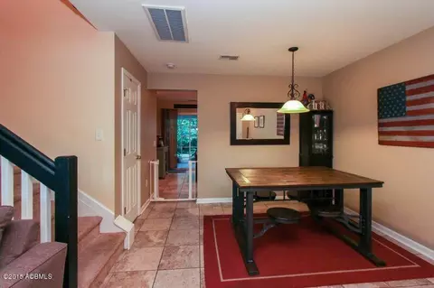 242 North Cir, Bluffton, SC 29910 photo 9