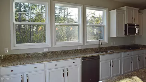 22 Windmill Ln, Bluffton, SC 29909 photo 8
