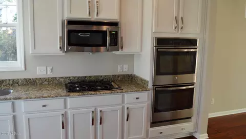 22 Windmill Ln, Bluffton, SC 29909 photo 9