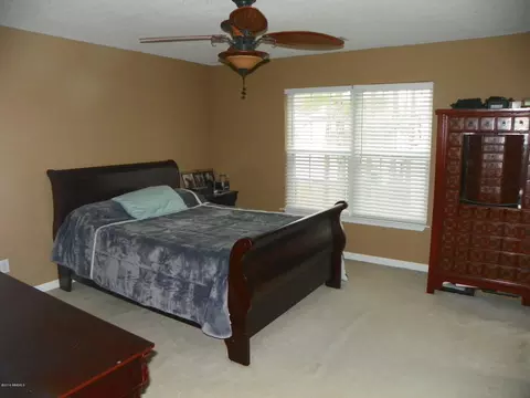 34 Sandy Pointe Dr, Bluffton, SC 29910 photo 5