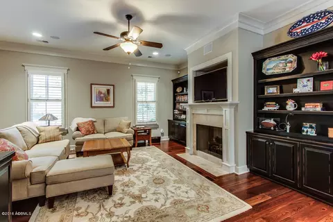 33 Tabby Shell Rd, Bluffton, SC 29910 photo 4