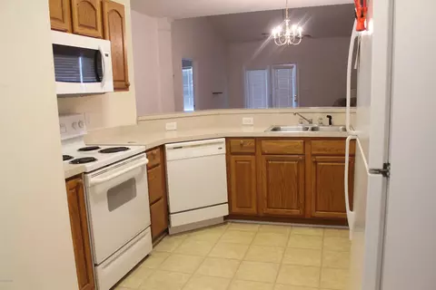 15 3rd Ave, Bluffton, SC 29910 photo 4