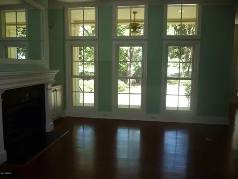 35 Colleton River Dr, Bluffton, SC 29910 photo 9