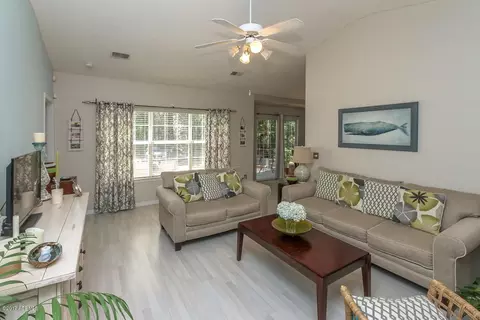 577 Mill St, Bluffton, SC 29910 photo 3