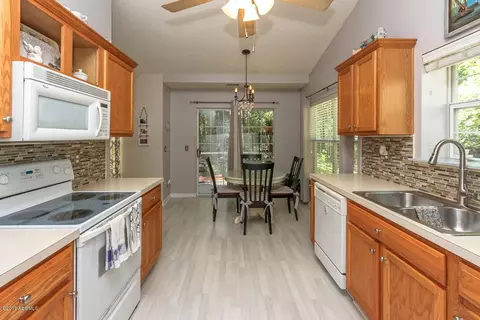 577 Mill St, Bluffton, SC 29910 photo 11