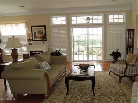 205 Pinecrest Cir, Bluffton, SC 29910 photo 5