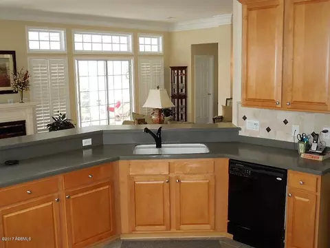 205 Pinecrest Cir, Bluffton, SC 29910 photo 12