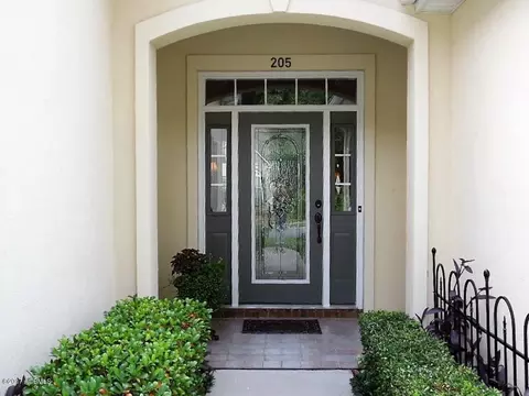 205 Pinecrest Cir, Bluffton, SC 29910 photo 3