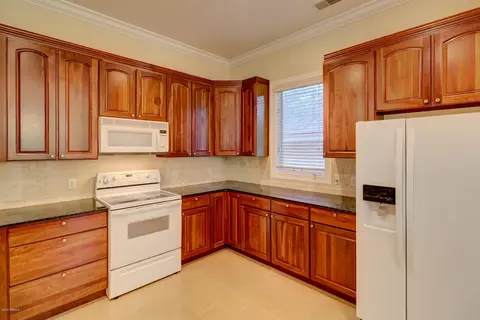 10 Coventry Ct, Bluffton, SC 29910 photo 10
