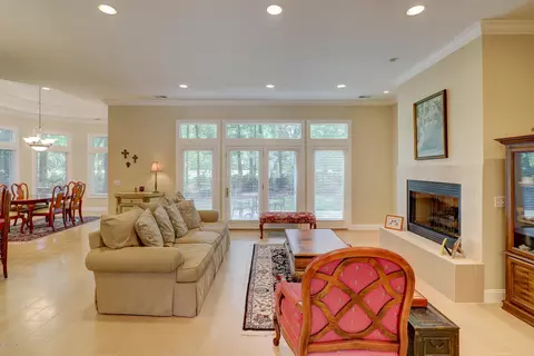 10 Coventry Ct, Bluffton, SC 29910 photo 5