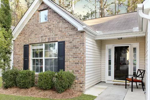 569 Mill St, Bluffton, SC 29910 photo 1