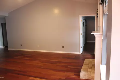 569 Mill St, Bluffton, SC 29910 photo 5