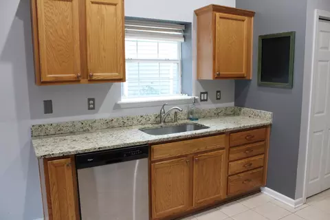 569 Mill St, Bluffton, SC 29910 photo 10
