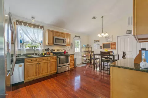 508 Willard St Ext, Hampton, SC 29924 photo 8