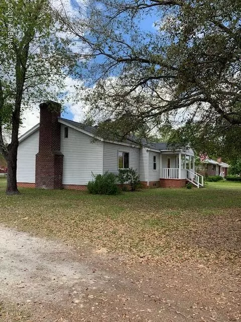 105 Pine St W, Hampton, SC 29924 photo 3