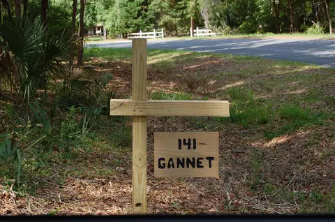 141 Gannet Point Rd, Beaufort, SC 29907 photo 1
