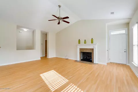 18 E Park Loop, Bluffton, SC 29910 photo 7