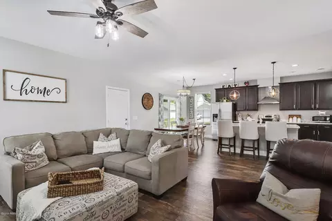 82 8th Ave, Bluffton, SC 29910 photo 7