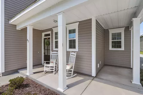 82 8th Ave, Bluffton, SC 29910 photo 2