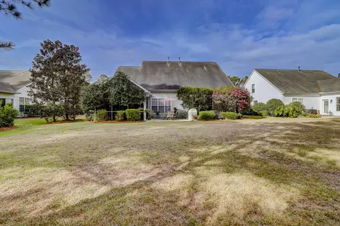 131 Pinecrest Dr, Bluffton, SC 29910 photo 4