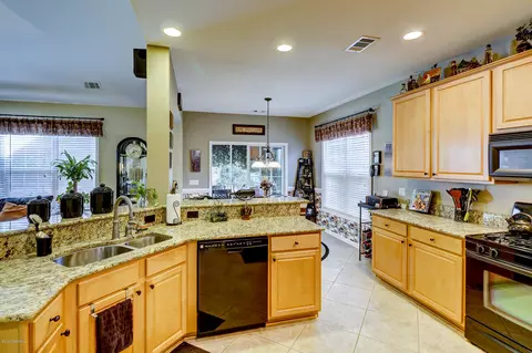 131 Pinecrest Dr, Bluffton, SC 29910 photo 12