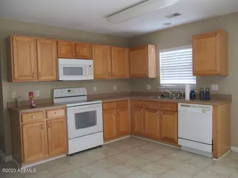10 Longleaf Ct, Bluffton, SC 29910 photo 8