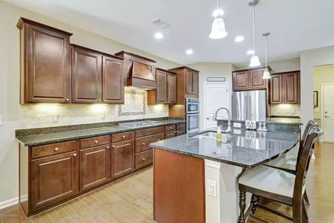12 Weeping Willow Dr, Bluffton, SC 29910 photo 10