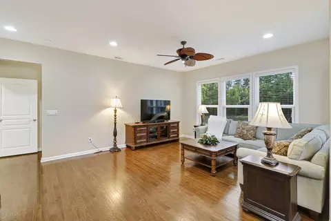 12 Weeping Willow Dr, Bluffton, SC 29910 photo 17