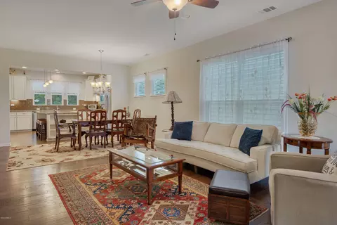 426 Gleneagle Ct, Bluffton, SC 29909 photo 2