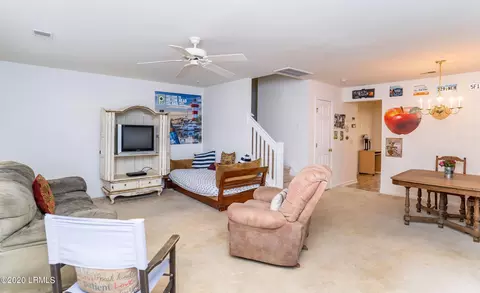 228 North Cir, Bluffton, SC 29910 photo 2