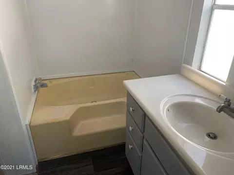1220 Melvins Cir, Hampton, SC 29924 photo 12