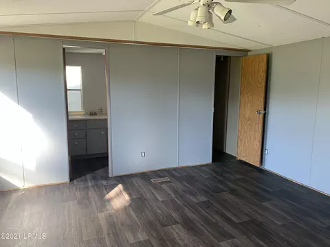 1220 Melvins Cir, Hampton, SC 29924 photo 8