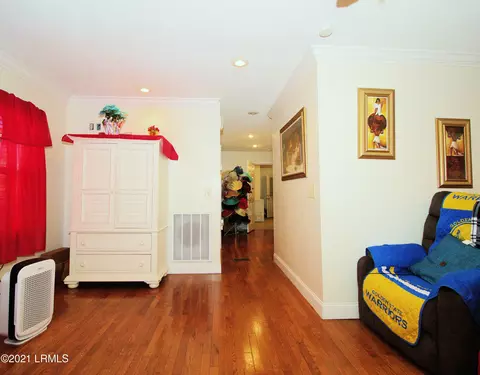 207 Sharon Ave, Hampton, SC 29924 photo 10