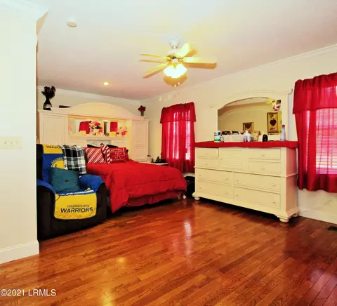 207 Sharon Ave, Hampton, SC 29924 photo 9