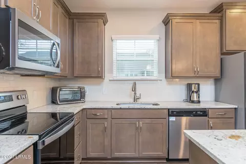 2 Cabbage Palm Ln, Bluffton, SC 29910 photo 18
