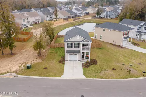 2 Cabbage Palm Ln, Bluffton, SC 29910 photo 2