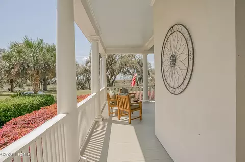 42 River Pl, Beaufort, SC 29906 photo 9