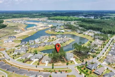 160 Flatwater Dr, Bluffton, SC 29910 photo 2