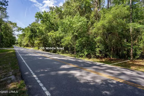 105 Middle Rd, Beaufort, SC 29907