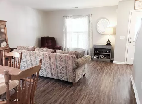 6 Longleaf Ct, Bluffton, SC 29910 photo 4