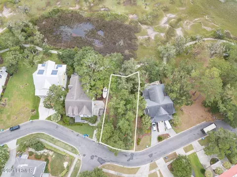 81 Petigru Dr, Beaufort, SC 29902